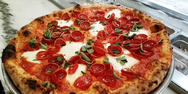 Happy National Pizza Day! 

Who is your favorite pizza place in #Philadelphia?

#Pizza #PhillyPizza #NationalPizzaDay #PizzaDay #Foodies #PhillyFoodies #PhillyPizza

myphillyalive.com/blog/best-pizz…