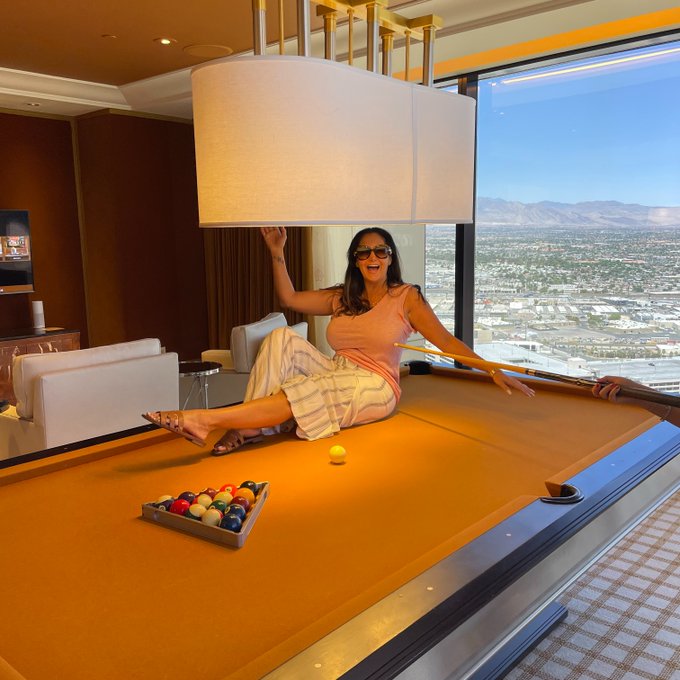 Sharing a billiard table with no other then&hellip; 👉https://t.co/bZvU4hktw8  #thursdayvibes #tbt #PrinceHarry<a href="/tag/tbt"class="tags"><span>#tbt</span></a><a href="/tag/princeharry"class="tags"><span>#princeharry</span></a><a href="/tag/thursdayvibes"class="tags"><span>#thursdayvibes</span></a>