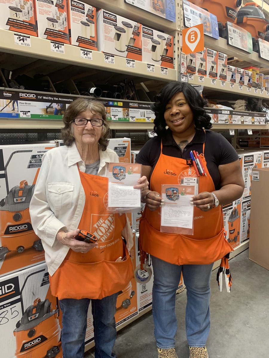 I want to give a shot out to my safety captains Linda and Jess for having the passion and dedication to teach associates how to work safely! You two are rock stars! ⁦<a href="/rjwoutdoors/">Ron Weatherhead</a>⁩ ⁦<a href="/Jacobhomedepot/">Jacob Lutes</a>⁩ ⁦<a href="/CkDucre0411/">Claudia K. Ducre</a>⁩