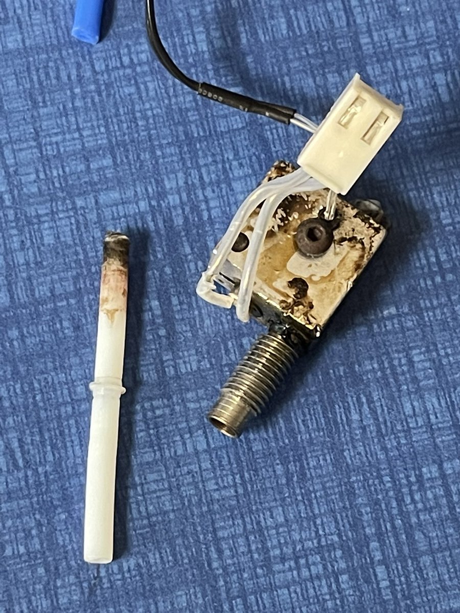 I don’t know, something tells me it was time for a new tube in this sidewinder.