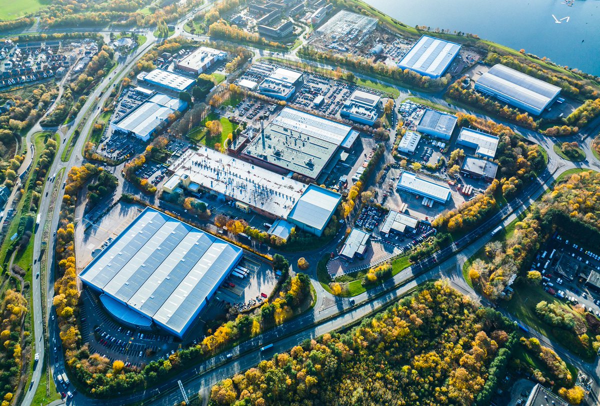 🗺 Our latest 𝐈𝐧𝐝𝐮𝐬𝐭𝐫𝐢𝐚𝐥 𝐑𝐞𝐧𝐭 𝐌𝐚𝐩 analysis shows that land values contracted almost 50 per cent in the last six months of 2022, while prime headline #rents for large #warehouses rose 3.4 per cent. 

Read more ➡️bit.ly/3JPHDeO

#industrialrealestate