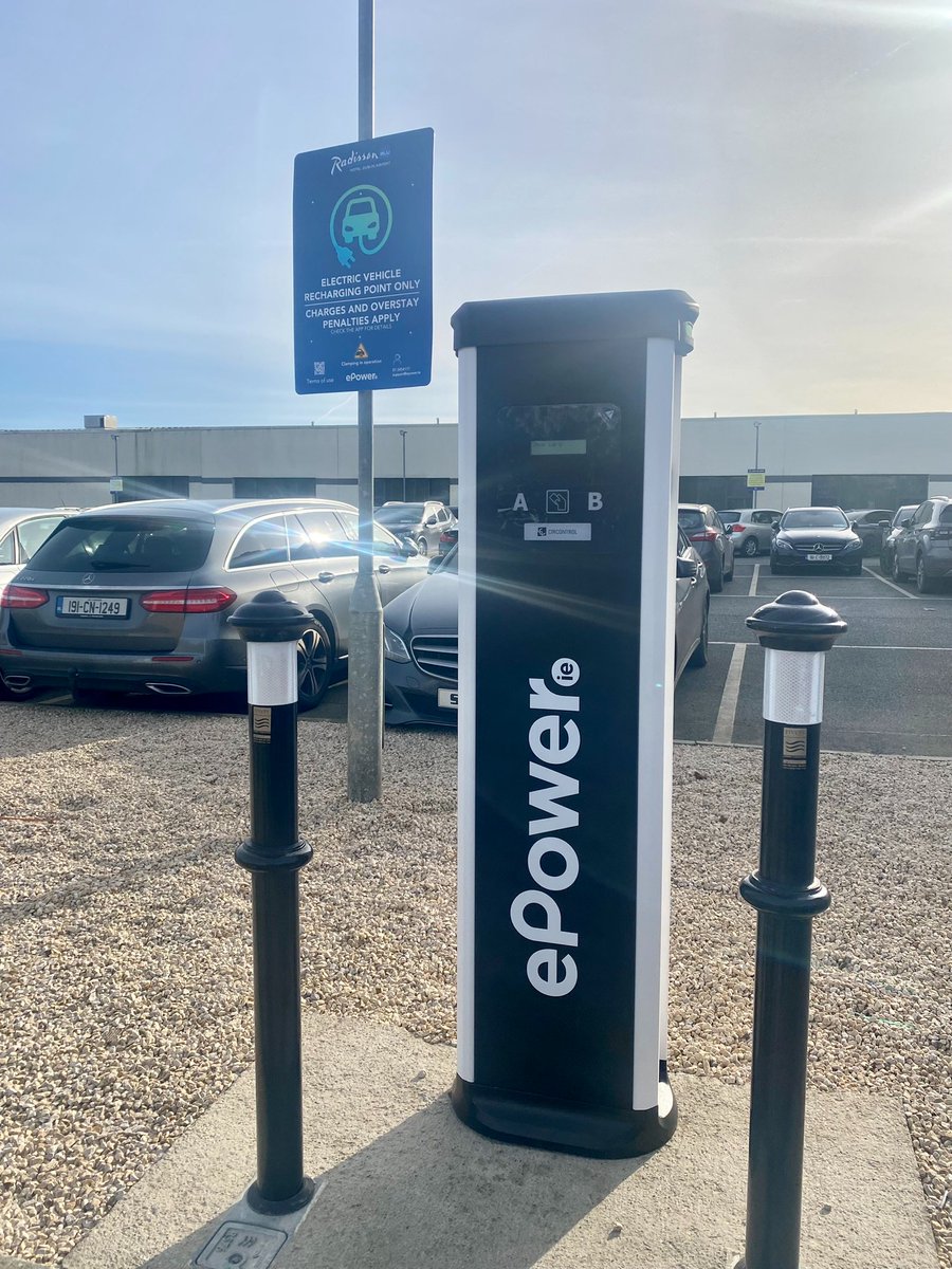 RadissonBluDublinAir tweet media