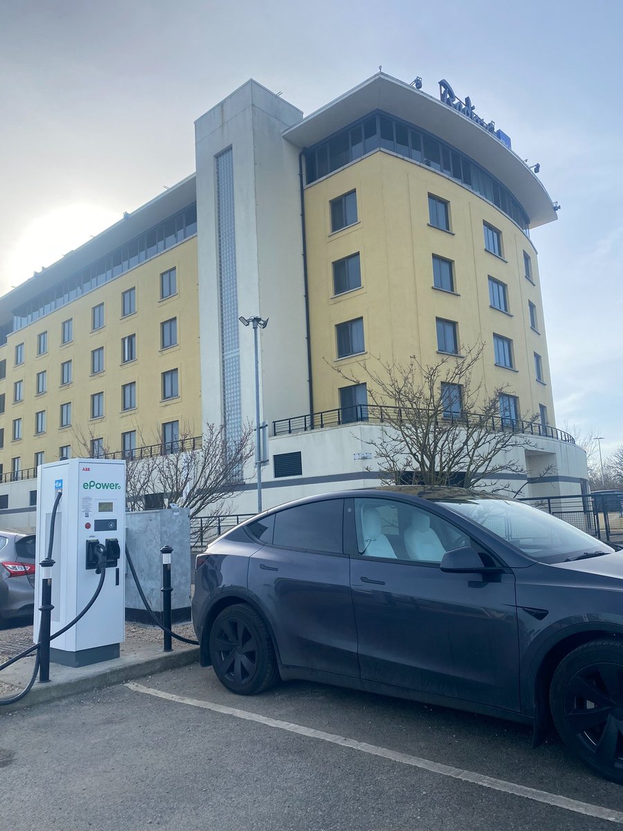 RadissonBluDublinAir tweet media