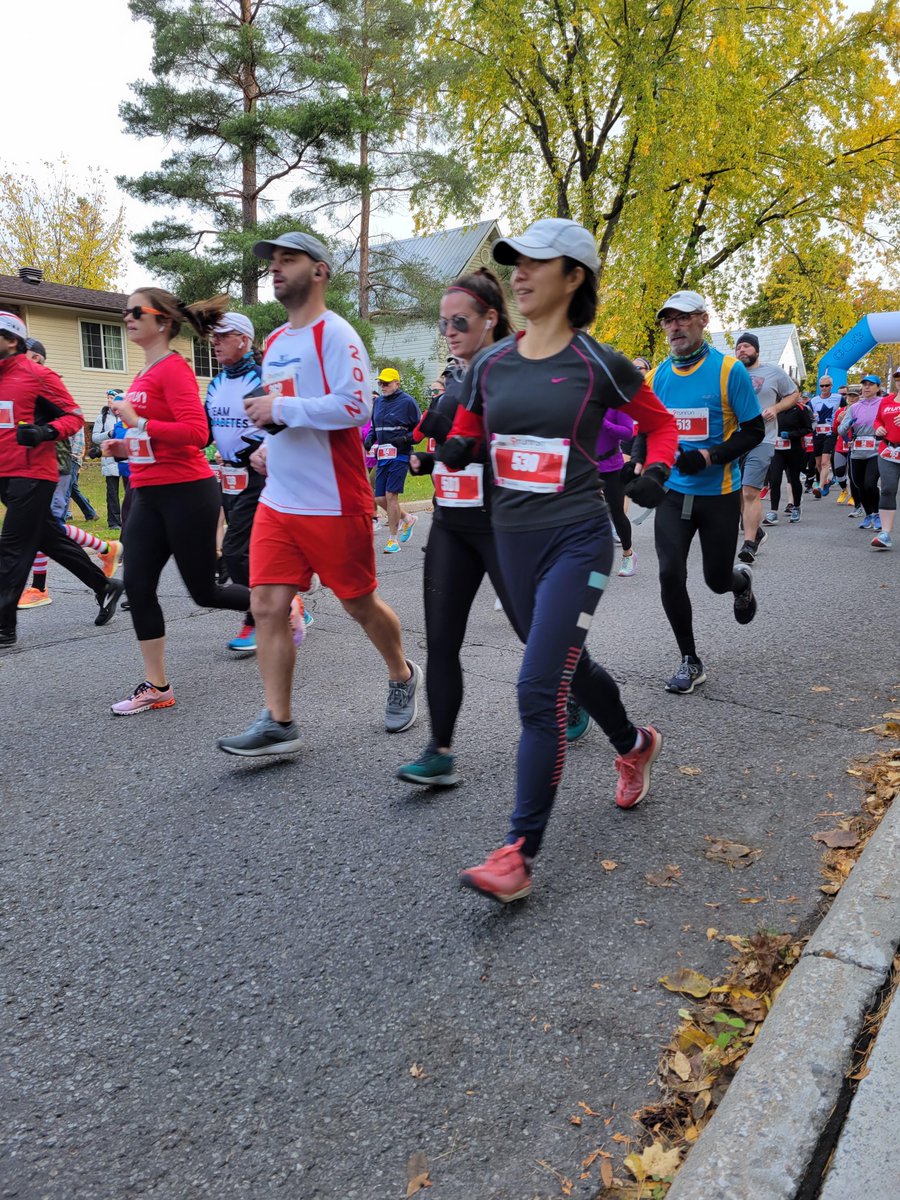 9RunRun's tweet image. #TBT to all of fun and excitement of 9runrun 2022! Thank you to everyone who participated last year and made a difference by raising funds for @ottfrf. #9runrun #9runrunOttawa #ottfrf #OttawaFirstResponders #OttawaFirstRespondersFoundation
