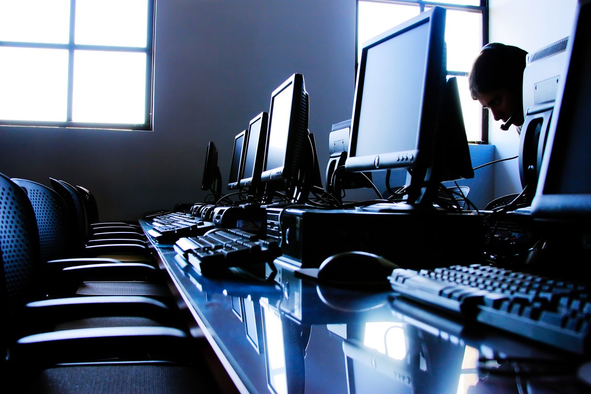 TechEaglesIT's tweet image. Don&apos;t let your business technology get out of control. Bring it all under one roof with the help of Tech Eagles. We can help increase productivity for you and your employees while getting your network under control. techeagles.com/it-support/net…

#NetworkConsulting #TechConsulting