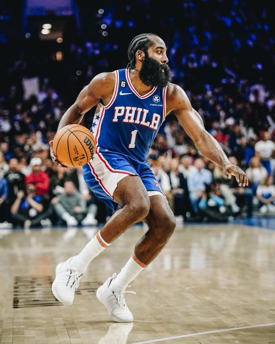 FurkanKorkmaz's tweet photo. @JHarden13 ile de görüştüm. Acımızı paylaştığını ve ne gerekiyorsa yapmak istediğini belirtti. 

Kendisinin imzalı formasını da açık arttırma ile satışa çıkartıyoruz. 

Elde edilecek gelir deprem bölgesinde kullanılmak üzere @ahbap ‘a gönderilecektir. https://t.co/P2wA1VHpEe