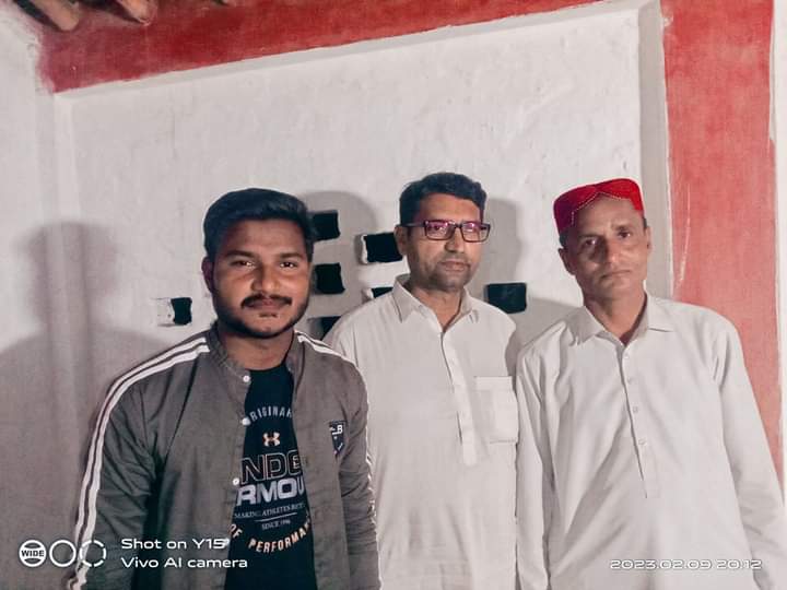 MangrioIbrahim's tweet photo. @RajeshHardasani @ShaziaAttaMarri @Anny_Marri @BBhuttoZardari @AseefaBZ @AAliZardari @PPP_Org Newly selected in MBBS at LUMHS Jamshoro, Nirdosh Raj  Menghwar S/o Heera Lal , village k. S Din Muhammad junejo. His father Heera Lal is a tailor with meagre financial resources. He can't afford his admission fees n other expenses. He may b helped plz. https://t.co/RRi2nqXuyx