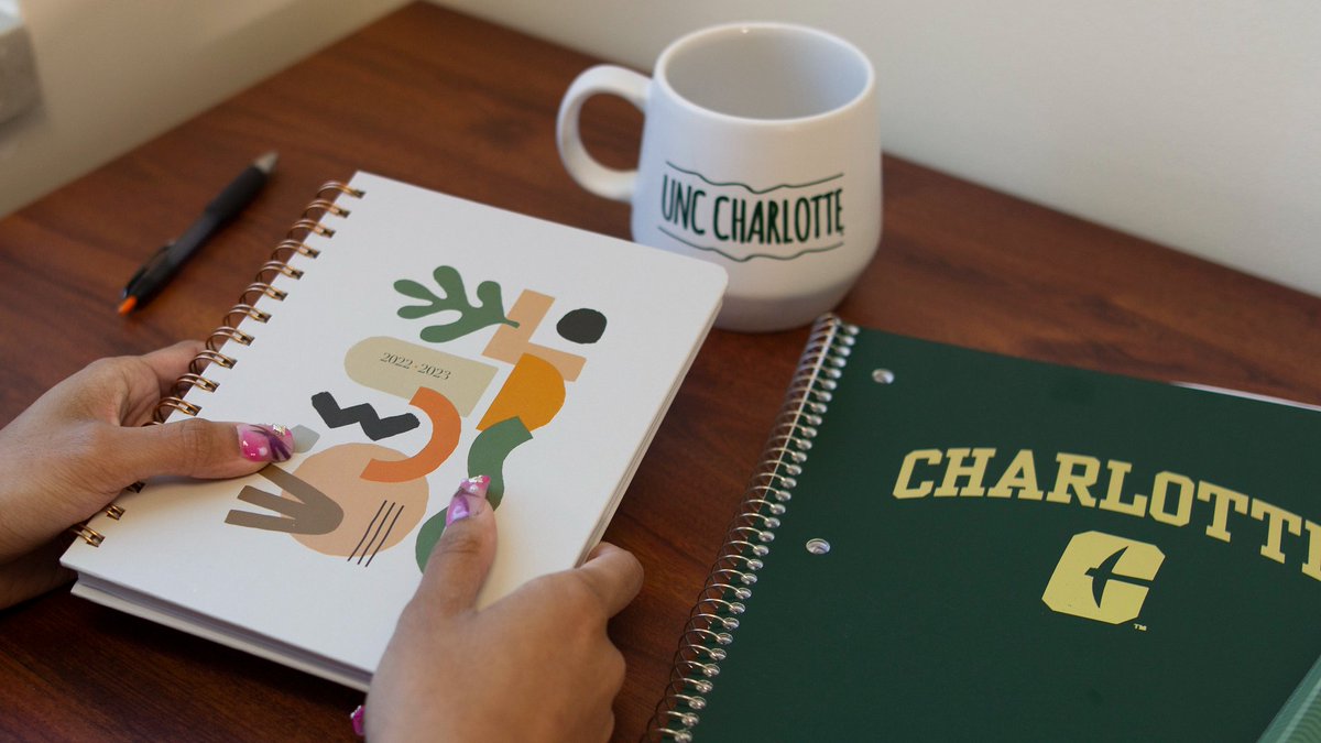Have you stuck with your New Year's resolutions? The bookstore is stocked up on planners, notebooks, and coffee mugs to keep you on track. 📓 @CLTBookstore