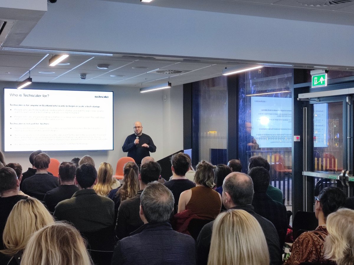 Anabanania's tweet photo. Full house at the #Glasgow @eagle_labs_scot for the "What is @tech_scaler?" event! @Kellyg_54 kicking things off before Stephen Coleman OBE, CEO of @CodeBaseTech shares more about #Techscaler. ✨ https://t.co/fotP8ptr2M