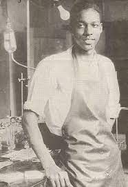 Vivien Thomas pioneered tetralogy of Fallot repair, combating hemorrhagic shock, the 1st successful defibrillator, and more. Yet he was paid as a janitor and couldn't use the hospital front entrance. Hear his legacy: bit.ly/3RLGU00 #TheFaceofCTSurgery #blackhistorymonth