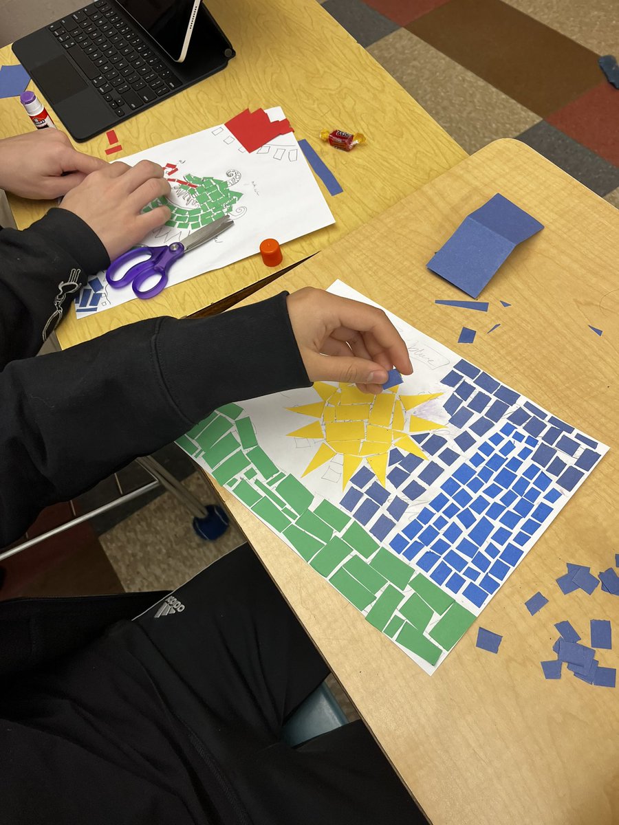 magistrabarbosa's tweet photo. Latin II students gained an appreciation for Ancient Roman art by creating their mosaics #suburani #ClassicsTwitter #mosaics https://t.co/ehFgf5QK3G