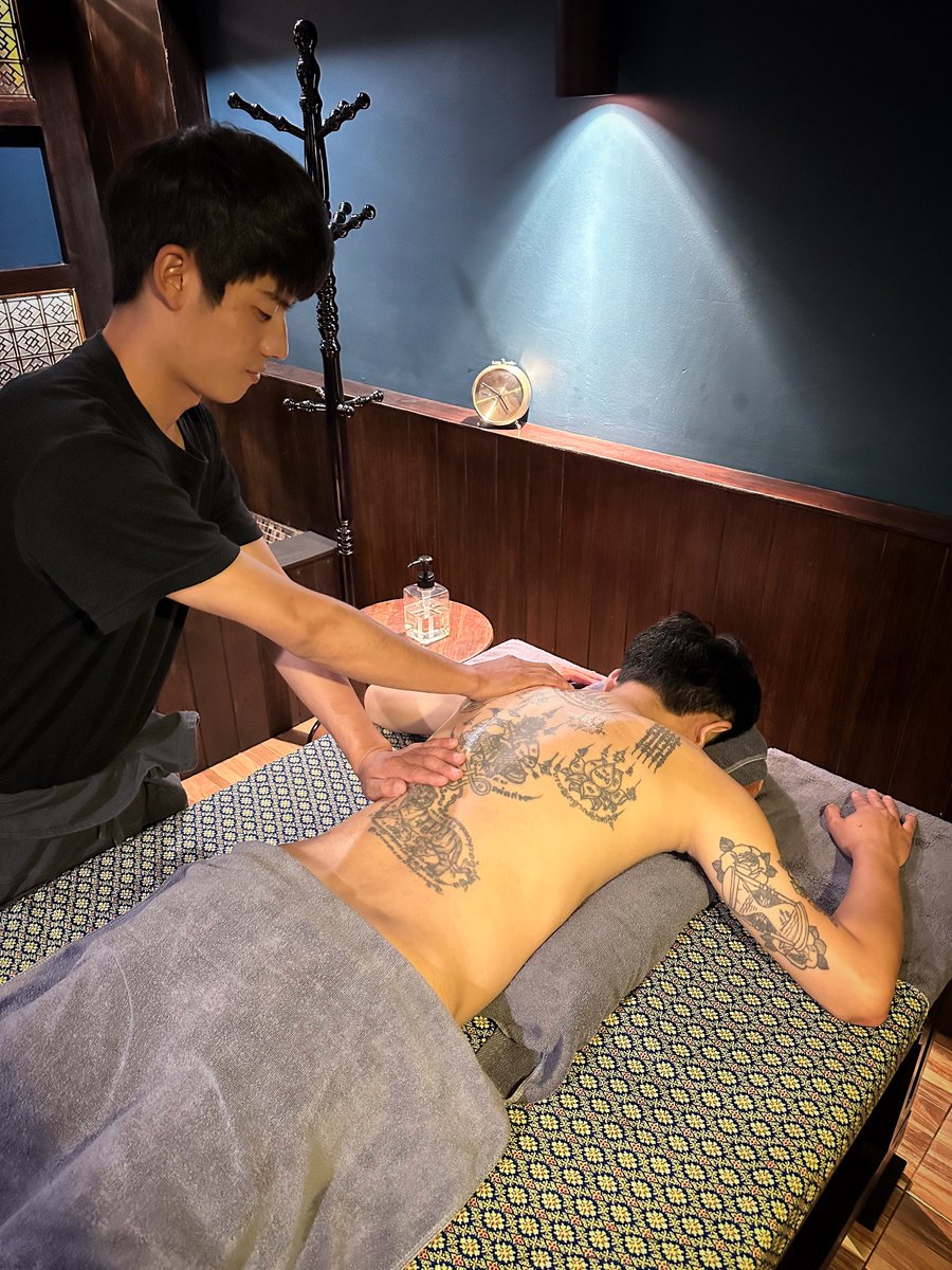 victoriaspacnx's tweet photo. Victoria’s massage Chiangmai              Recommended : Coconut oil massage
Contact us / Reservation
Line. : https://t.co/XgHtPtydoK
Tel. : 0655382999    
What's app : ￼0655382999
Maps : https://t.co/bpmjLFxDAE https://t.co/nK91oC67GC