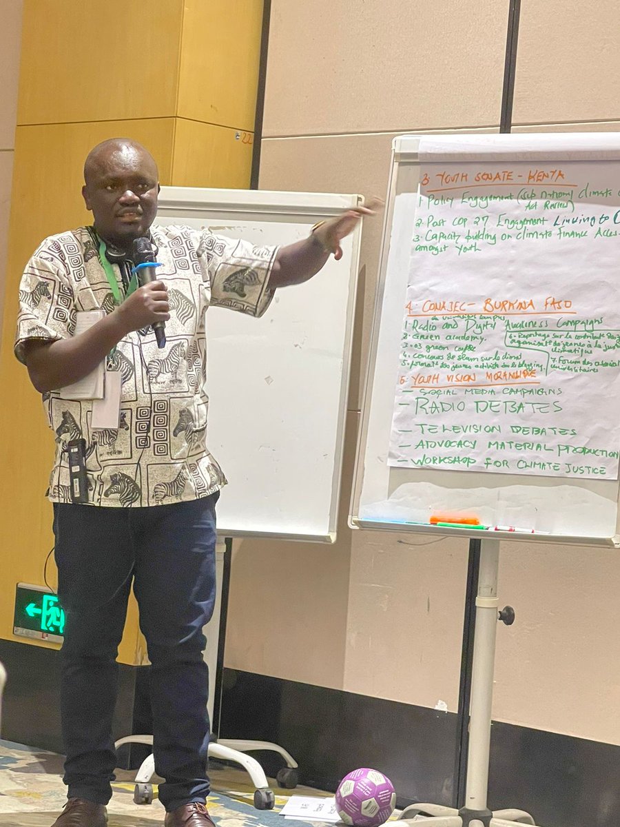 AYCommission's tweet photo. "A sustainable future is not a dream, it's a necessity. African youth must work together, advocate and stand united for a just transition to a green economy!"
#AYCInAction #ACCJInAction #GreenEconomy #ClimateJustice https://t.co/VOWp8gcRlI