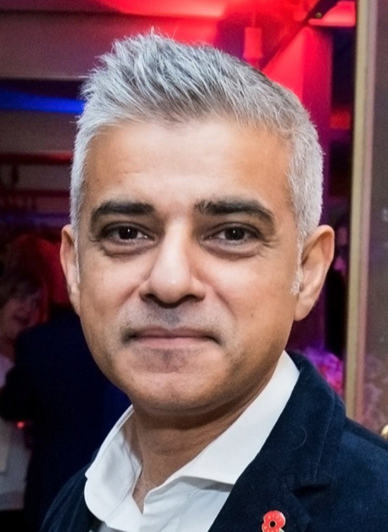 Alangram3's tweet photo. Londoners. You voted him in. Now he will screw you with expanding ULEZ to the M25. Your Mayor.
@SadiqKhan
@MayorofLondon
#rippeopleoff https://t.co/wJwra3Nxbn