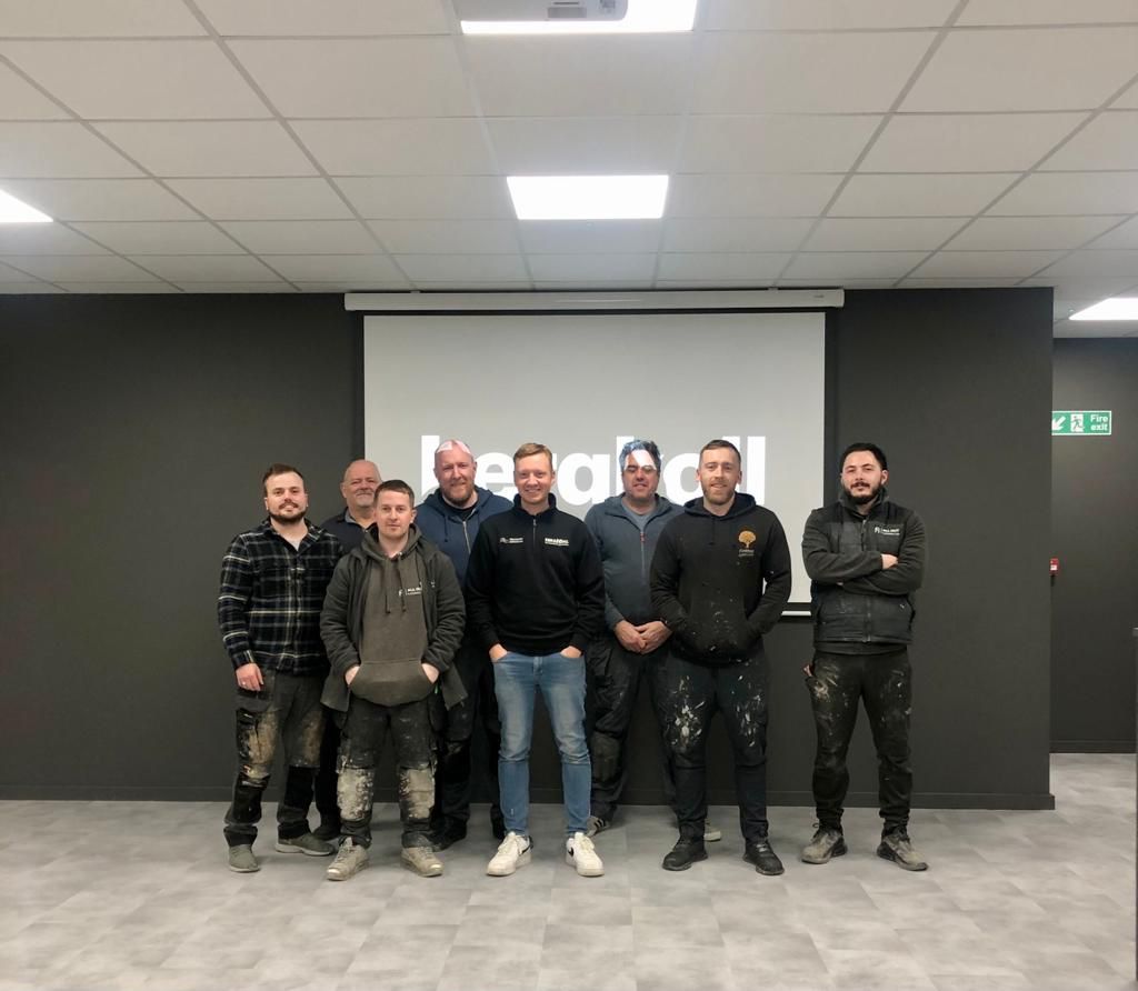 tilemasteradhes's tweet photo. We had a fantastic first training session with an excellent group of installers.

You can gain a combination of technical and practical skills at our next flooring session on Thursday 9th March. Secure your place by contacting our campus team: 01772 456 831

#kerakollukcampus https://t.co/qi02ErwNiV