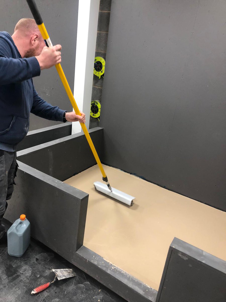 We had a fantastic first training session with an excellent group of installers.

You can gain a combination of technical and practical skills at our next flooring session on Thursday 9th March. Secure your place by contacting our campus team: 01772 456 831

#kerakollukcampus