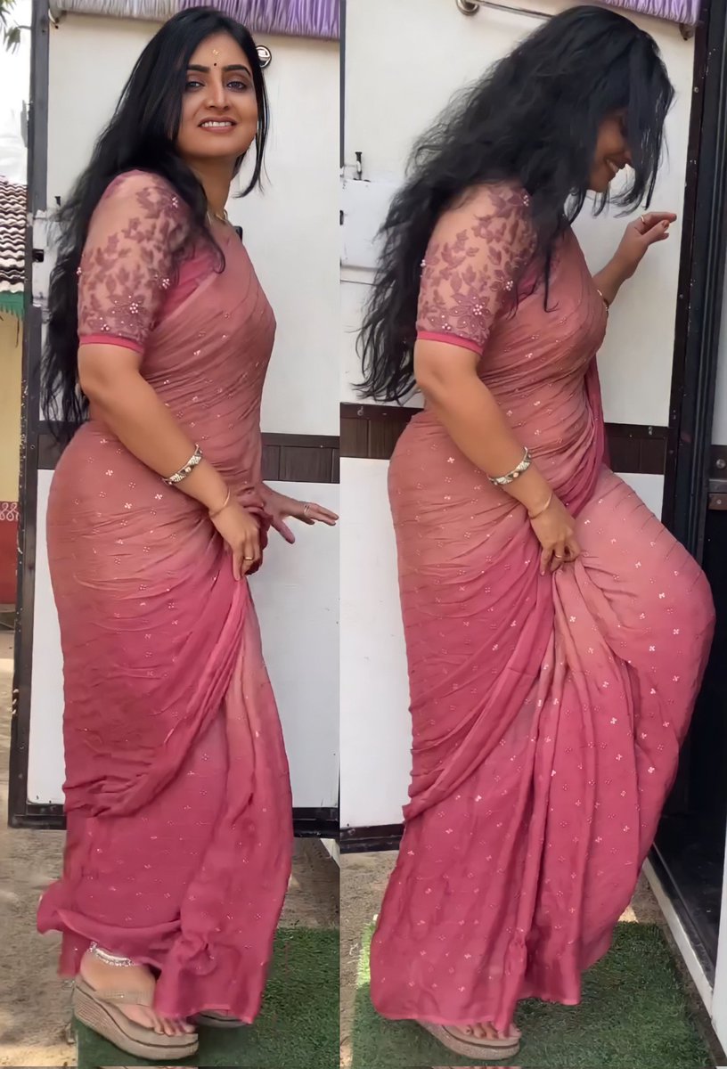 Sema milfyy body 💦🤤 Jacket a kalatti bra va monthu paakanum 👙 🤤 Pinnadi ninnu Kundi ya kasakitte nondanum 🍑😍 Nalla vachu seiyanum Sshhh 💦🍌