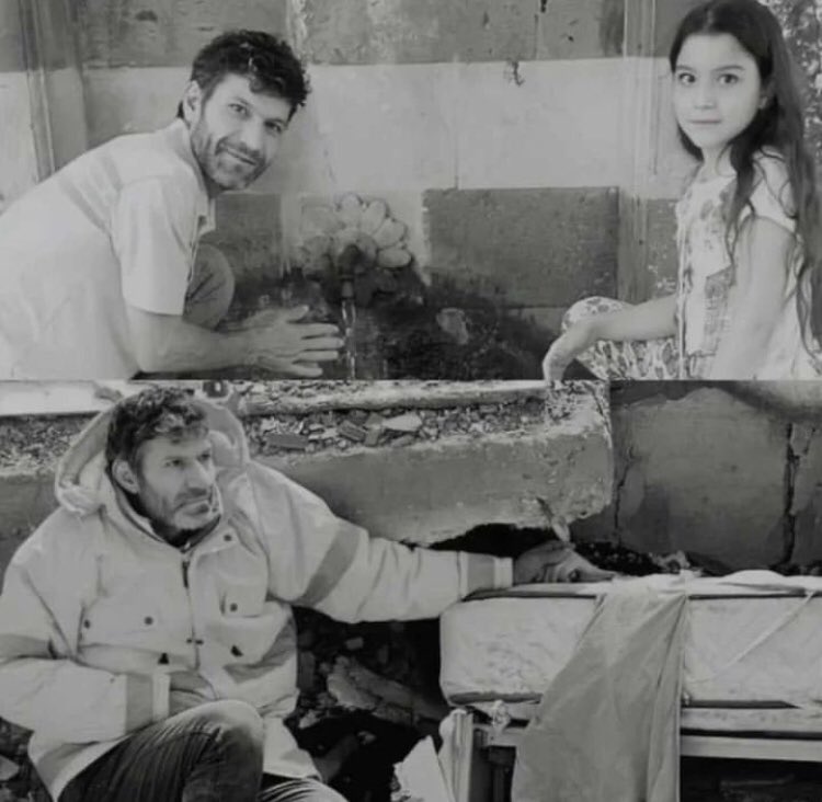 Kalbimi bıraktığım fotoğraf dondurucu soğuğa rağmen kızının bi an olsun elini bırakmayan baba🖤 #TurkiyeDeprem #deprem #depremden