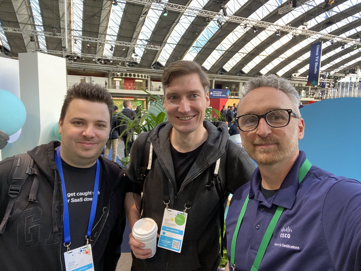 LearningatCisco's tweet photo. Great to see our #Cisco Designated VIPs this week! 

Learn how you can become a #CiscoVIP on the Cisco Learning Network: https://t.co/xWtM1Hxa2D

@cknetworking @daniel1820815 @davidsamuelps 
#CiscoLiveEMEA https://t.co/80ACAag2de