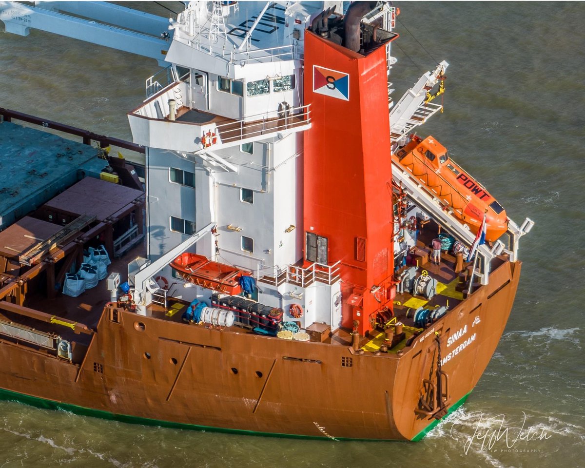 UK_Shipspotter's tweet photo. “Sinaa” passing #felixstowe prior to entering the River Orwell for #ipswich 9 Feb 2023
Pictures taken by & shared with the permission of Jeff Welch - JW Shipping Photography #havenports #hpsuk #harwich #mistley #svitzer #jeffwelch #jwshippingphotography #abpipswich #sinaa https://t.co/IpGvEFamhI