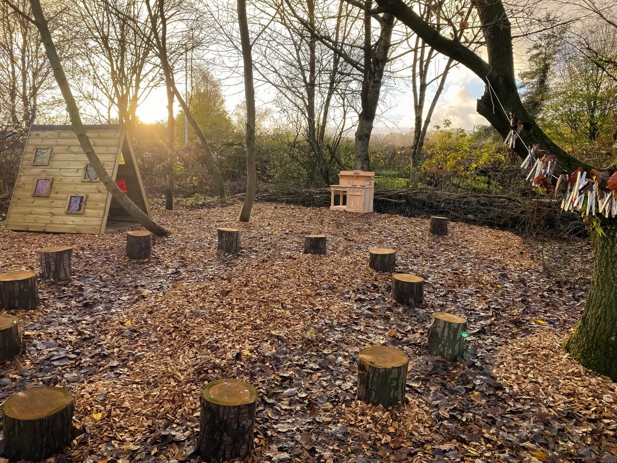 MontWildlife's tweet photo. If you go down to #LlynCoedyDinas Nature Reserve in #Welshpool today, you’ll be sure of a big surprise 😀Our new Nature Play area is ready to welcome free-range kids who want to explore and let their imaginations run wild 🌈🐦🍁🪲👉 https://t.co/bEK58FC99K #RuralNetworks https://t.co/hJEl0hp8aV