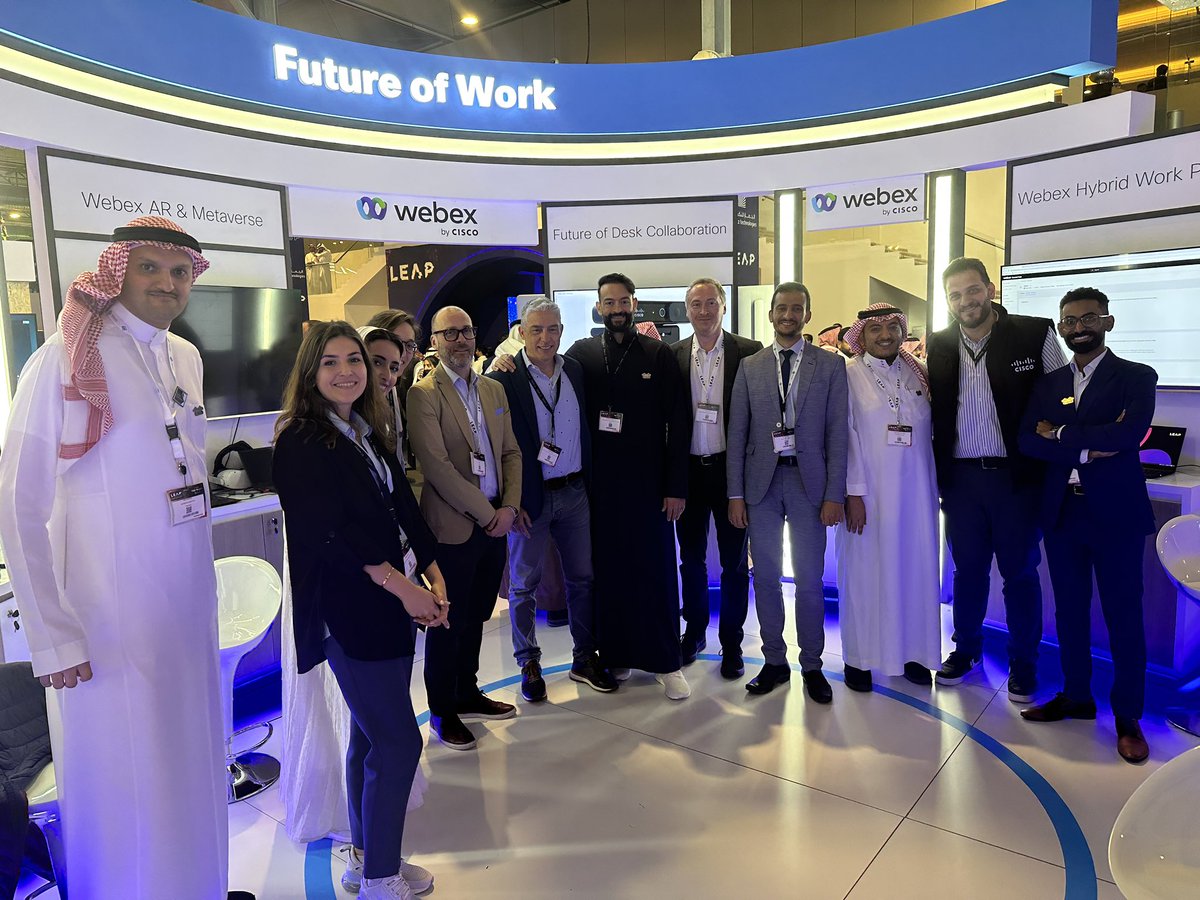 Amr_Nasher's tweet image. The amazing @CiscoSaudia and @Twaasol1 collaboration team 

Thanks a lot for everything great teams 

#CiscoCollaboration 
#CiscoLeap 
 #Leap23