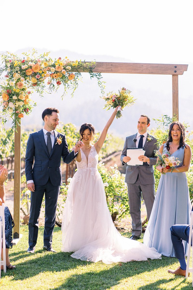 I am ready for these bright and summery colors! Bring on the warmth!

@harvest_inn @maria.villano @laurel.and.vine @contourbridal @amswinecountry @novellabridalsf @ybarra_events 

#winecountrywedding #ybarraevents #luxeweddings  #napawedding #sthelenawedding #winecountryplanner