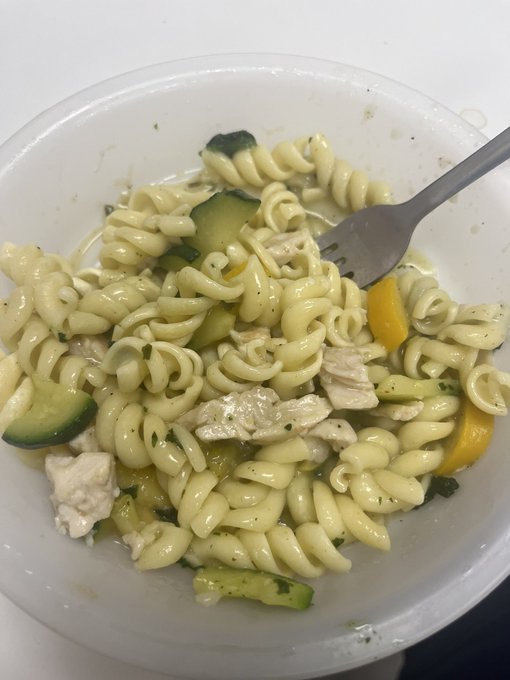 I mean I&rsquo;d rather be putting a cock in my mouth, but it was a pretty good lunch 🤤 https://t.co/eYaOx