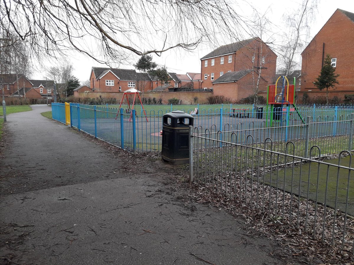 pam_rso's tweet photo. Lincoln Carlton Academy - Castle Class &amp; Cathedral Class have been doing Pedestrian Training this week.
The Year 2 pupils showed fantastic learning both indoors and out on our road safety walks.
@Carltonacademy1 @Carlton_head @LincsRSP https://t.co/EOxbXF29gm