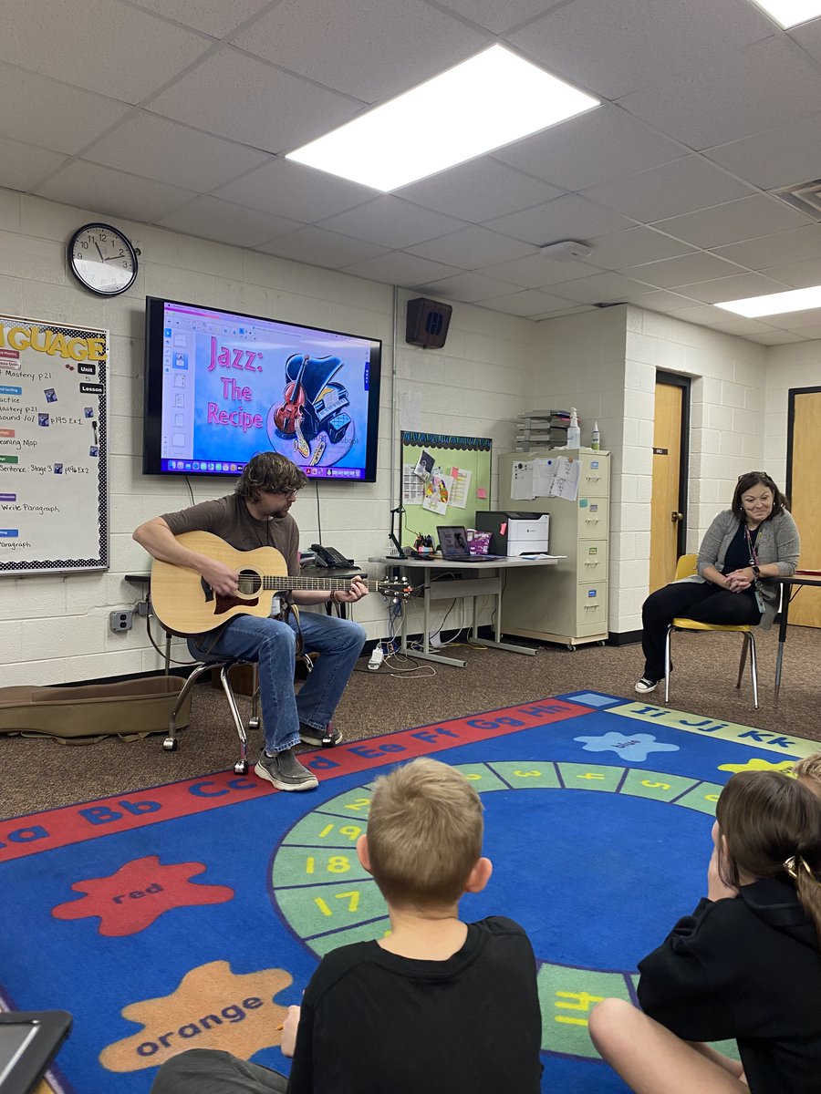 Stephanie Cates tweet media