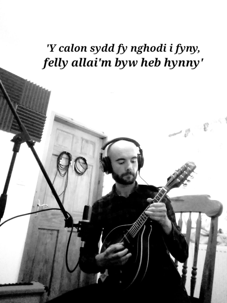 Grandewch ar fy nhgân 'Calon Môn' ar YouTube neu Spotify ar gyfer Dydd Miwsig Cymru yfory! 🎶🏴󠁧󠁢󠁷󠁬󠁳󠁿🎸 youtu.be/PnC3kqUIEM0