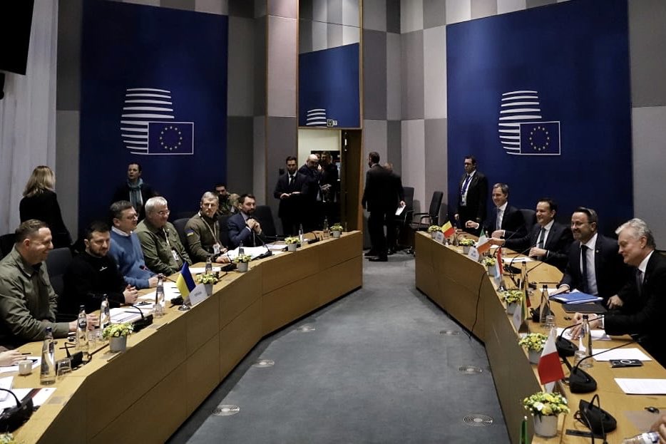 Privilege to meet Volodymyr Zelenskyy today. We stand with all Ukrainians, who are fighting for democracy and freedom, for Europe and the world. #SlavaUkraine ⁦<a href="/ZelenskyyUa/">Volodymyr Zelenskyy / Володимир Зеленський</a>⁩