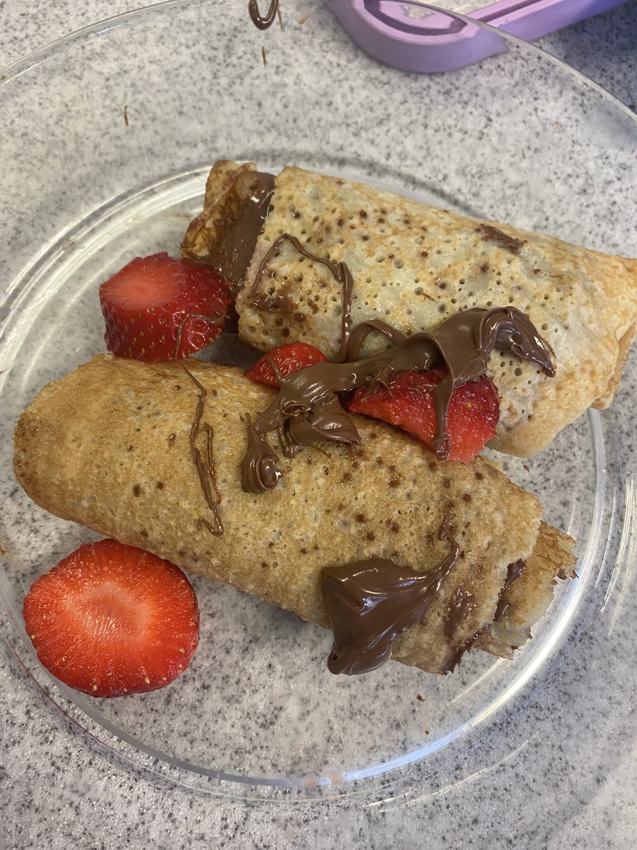 argoed_DT's tweet photo. Year 8 PSE Awareness Day ! Healthy breakfast snacks. #health #healthandwellbeing #dtfood #succeedingtogether https://t.co/AIfiTJqzJm