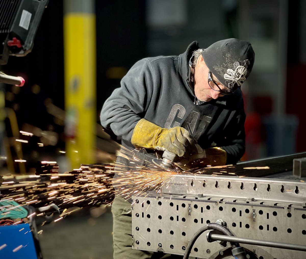 _SICBS's tweet image. Doing what we do best💥 

#buildingchicago #airbnb #containerdesign #sustainability #containerhome