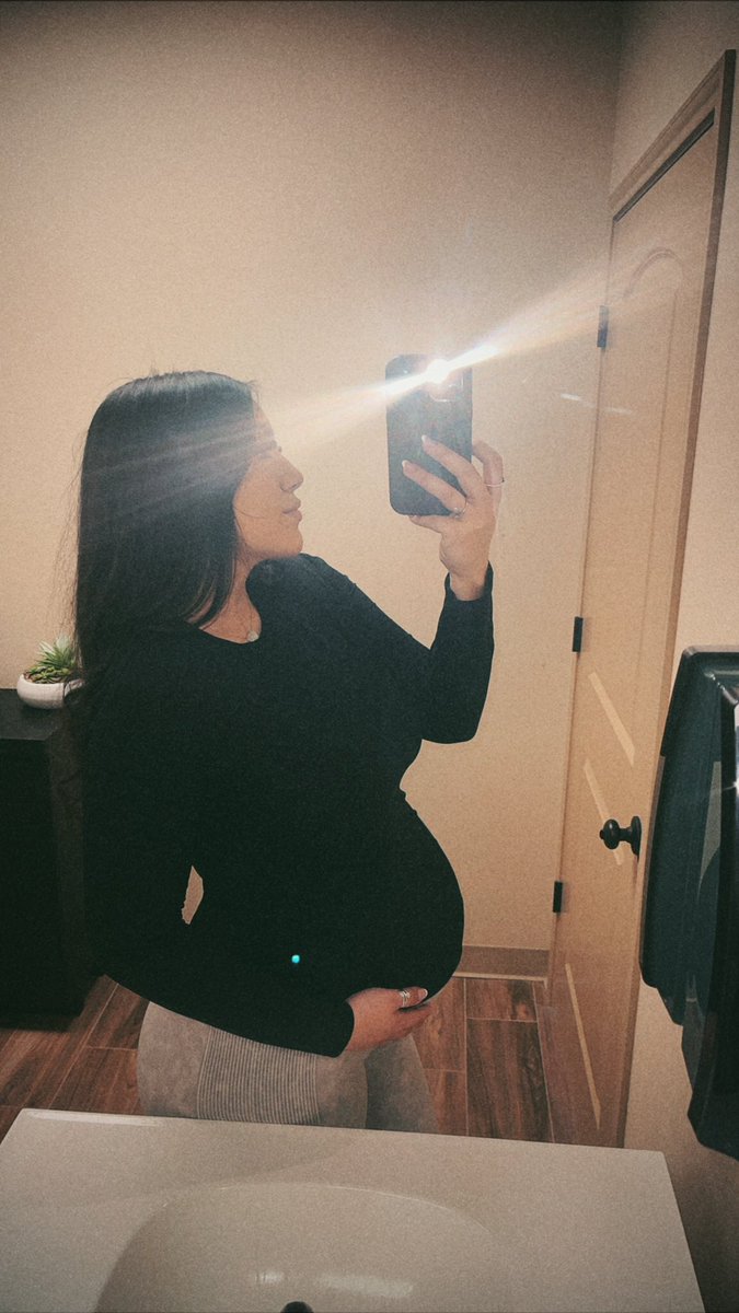 in my pregnant girl era