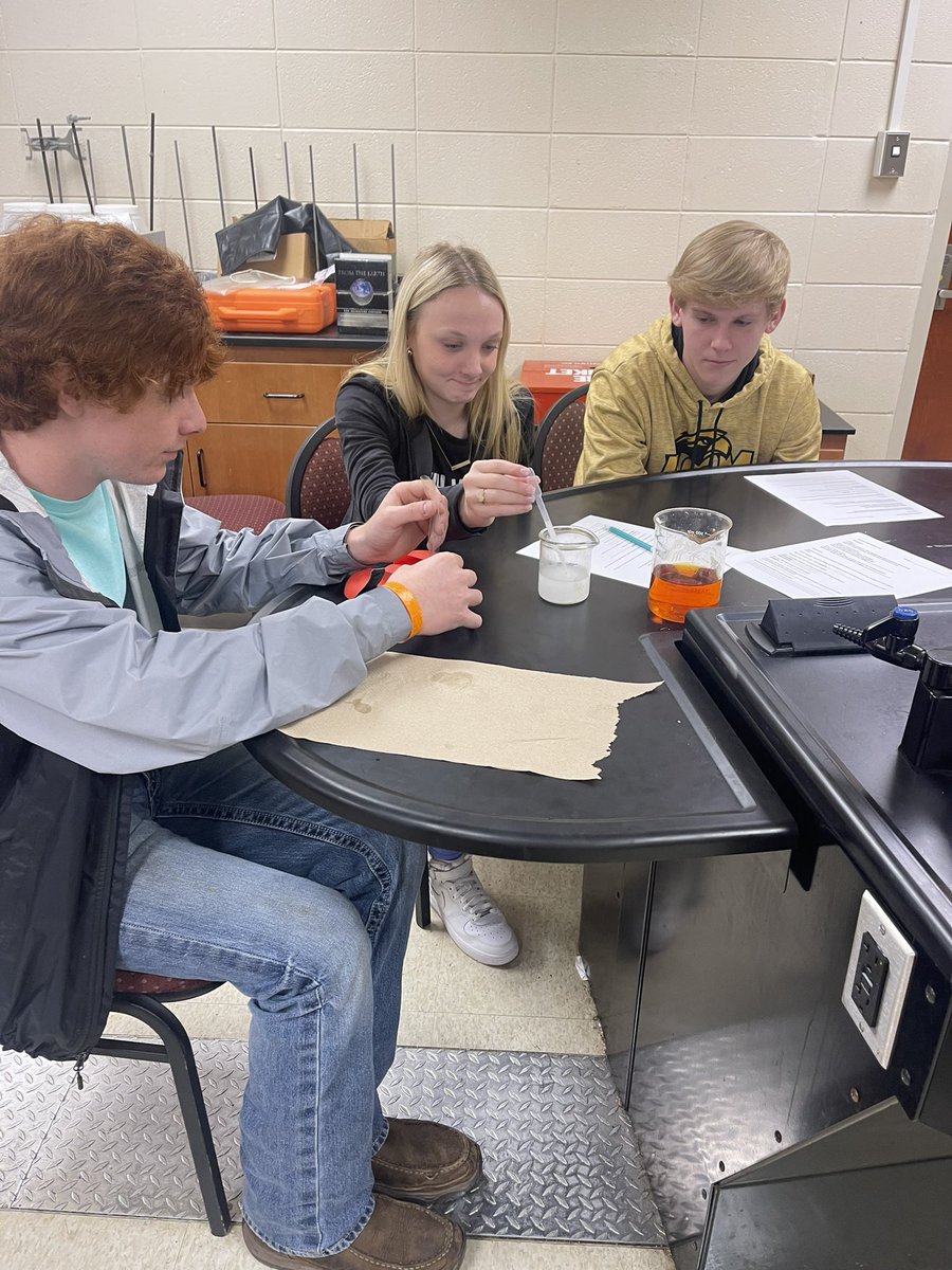 Louisville High School tweet media