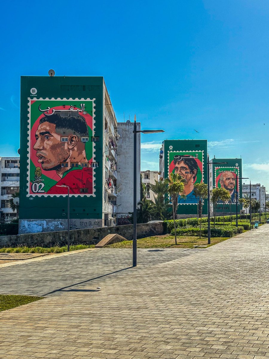 #Casablanca #DimaMaghrib Great murals in the El Hank quarter celebrating the #AtlasLions