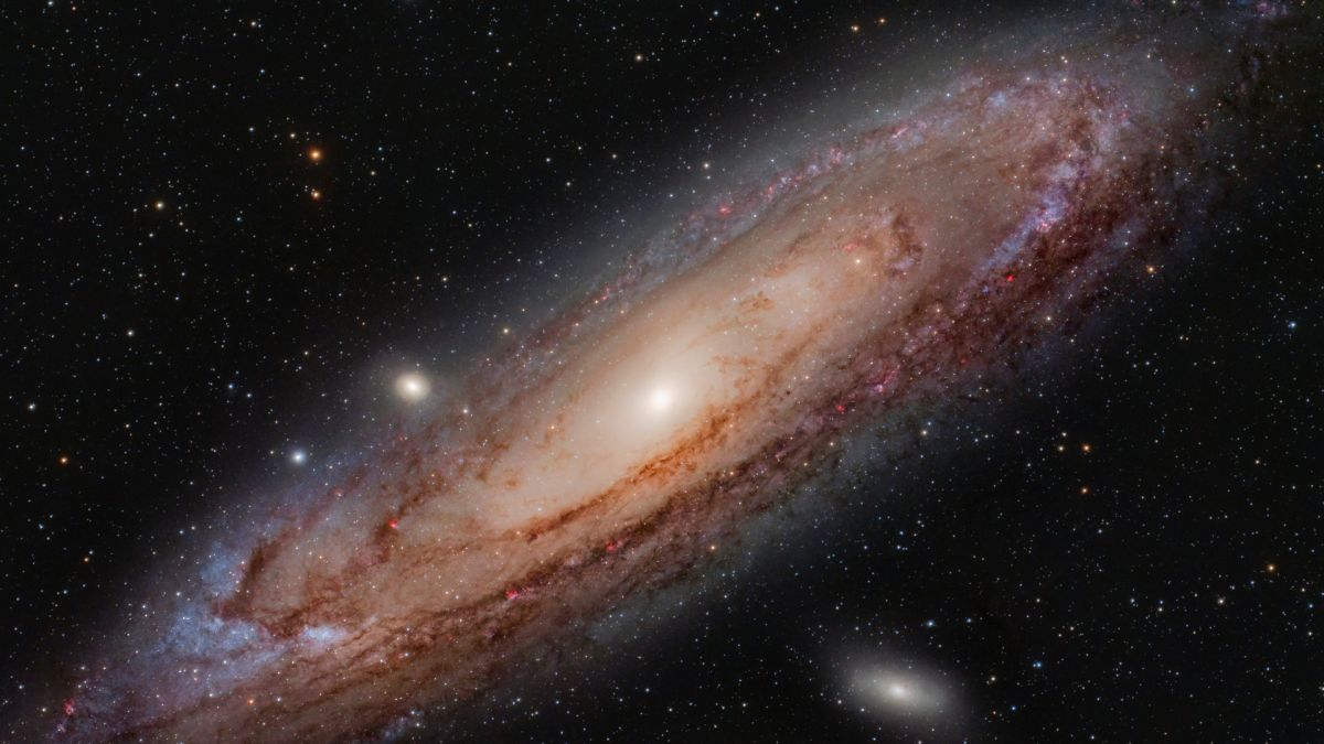 Space On Twitter Andromeda Galaxy Crash Triggered A Mass Galactic