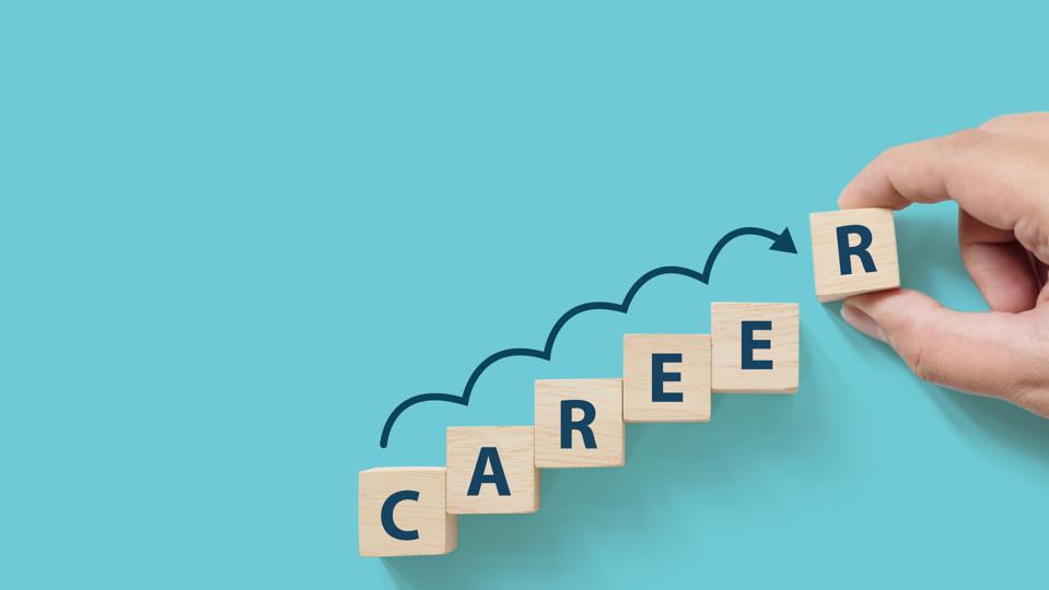 Acquirent's tweet image. What Are The Fastest-Growing Jobs Of 2023? bit.ly/3DBkQ2c

#jobs #career #careerpaths #careermanagement