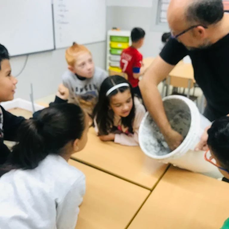 Escola Roser Capdevila tweet media