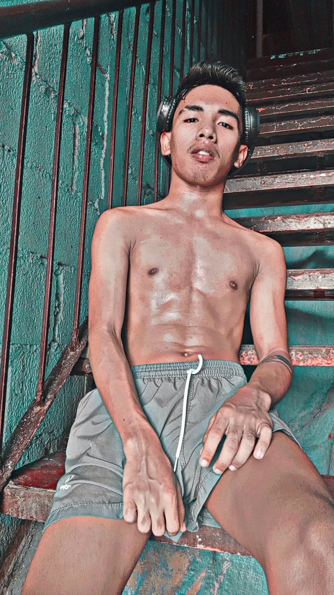 pcyriel1's tweet photo. Hired me cavite dasma🤤 https://t.co/VxtLpr9Q7E