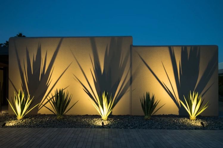 ما رأيكم .. محسوب حساب الظل و لا صدفة ؟!

#تصميم_إنارة