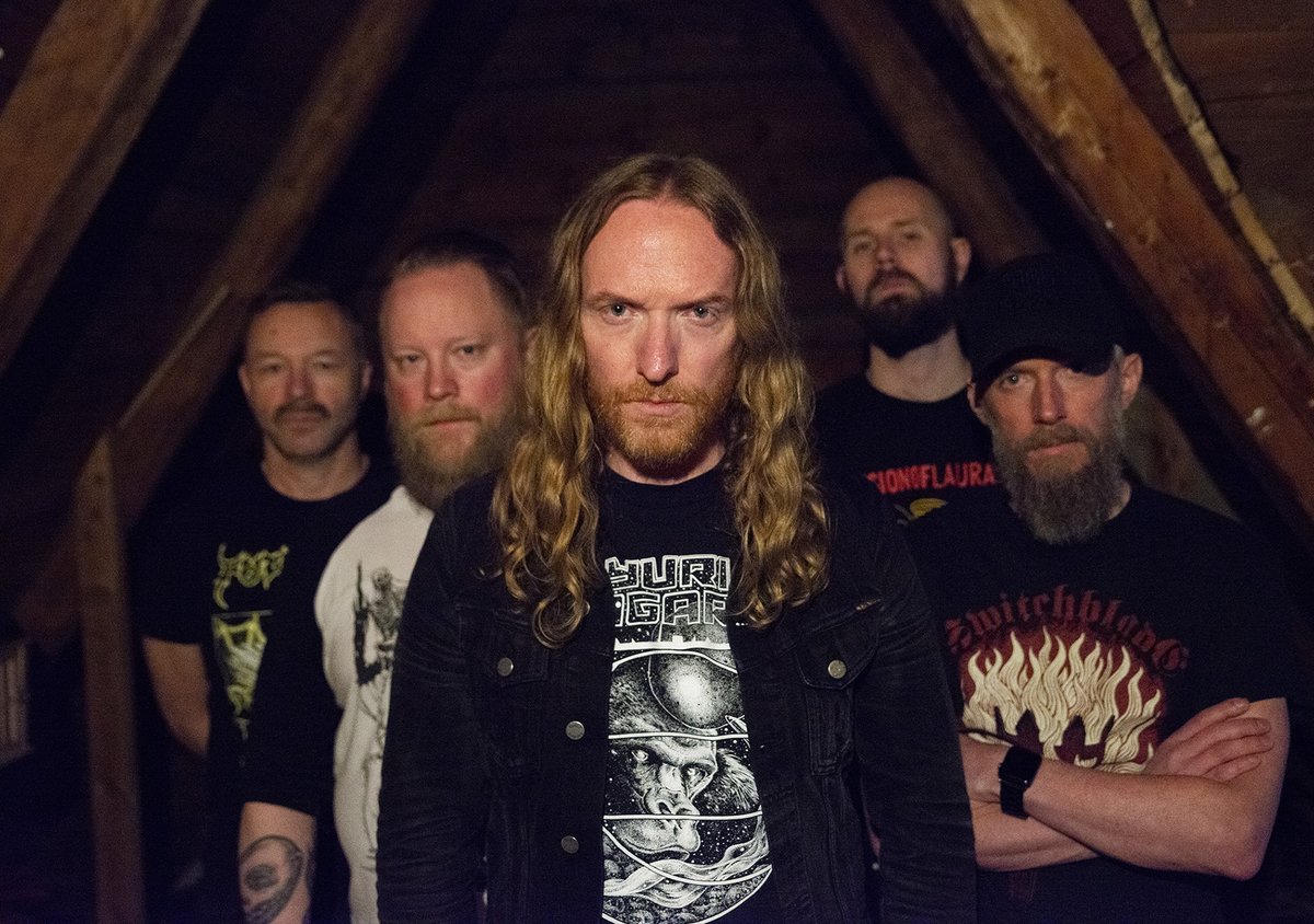 GRAND CADAVER (DARK TRANQUILLITY, Ex-KATATONIA) Streams Crushing New Single "Serrated Jaws" metalinjection.net/new-music/gran…