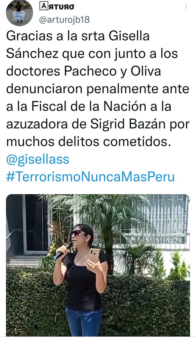 BGomezrojas's tweet image. El fujimorismo en la puerta de SigridBazan:
 Gracias a la srta #GisellaSánchez que con junto a los doctores Pacheco y Oliva denunciaron penalmente ante a la Fiscal de la Nación a la #azuzadora de #sigridBazán por muchos delitos cometidos.
@gisellass