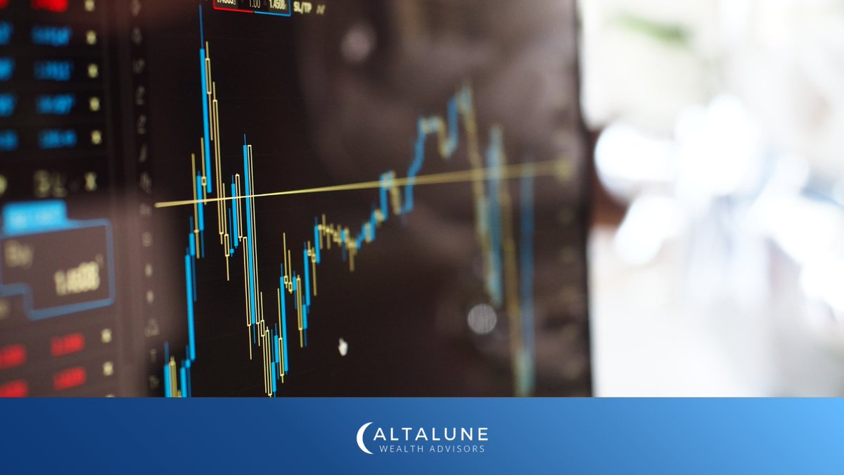 AltaluneWealth's tweet photo. With growing calls for the U.S. economy to enter a recession, there is a very wide range of predictions as to where markets might ultimately end 2023. Learn top 5 (Almost Guaranteed) predictions for this new year 👉Read more: https://t.co/Cp7Hmd5ctp https://t.co/Y5dUlgv75s