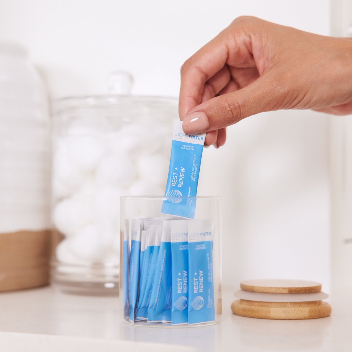 LightWaterSkin's tweet photo. Beat the winter with our PM Replenishing Cream. Rich in super-hydrators, nutrients, and probiotics, our evening cream brings moisture back into dry skin overnight. ❄️💙⁠ https://t.co/R3PxOylRDl