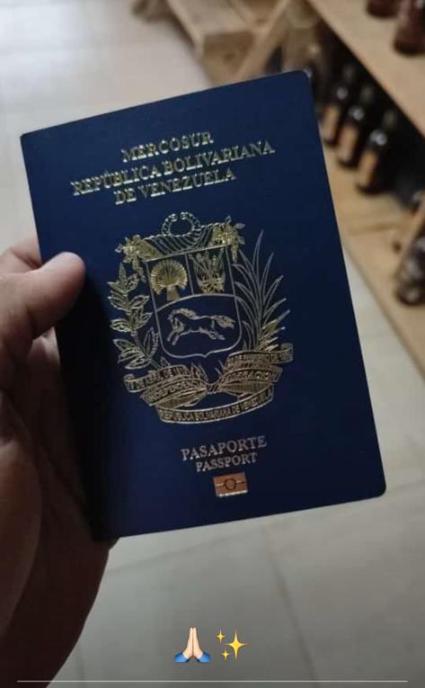 Una pregunta ?? Si venezuela no es Mercosur , porque nuestro pasaporte  dice Mercosur ??.