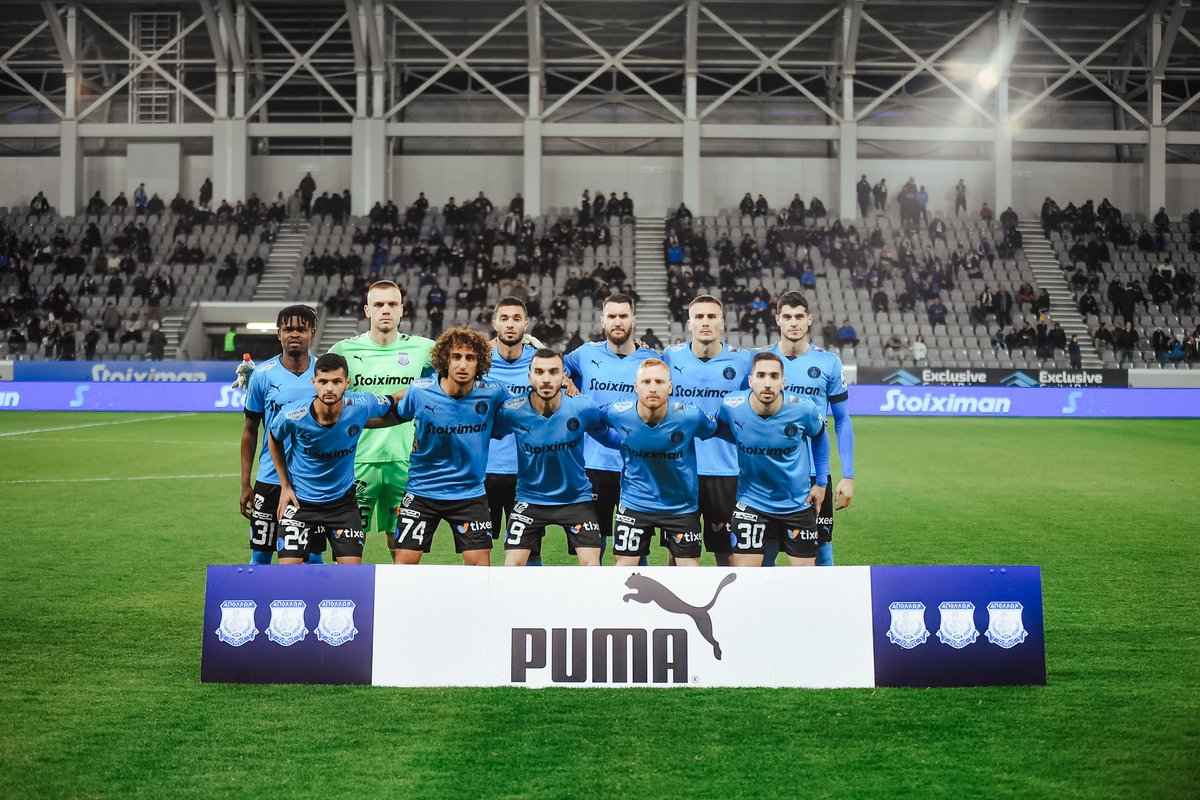 APOLLONOFFICIAL's tweet photo. 🤝 Χορηγός του αγώνα #APOΚΑΡ η @pumafootball ⚪🔵
#ApollonFC #GameSponsor #WeAreOne https://t.co/WNWkhkKhlj