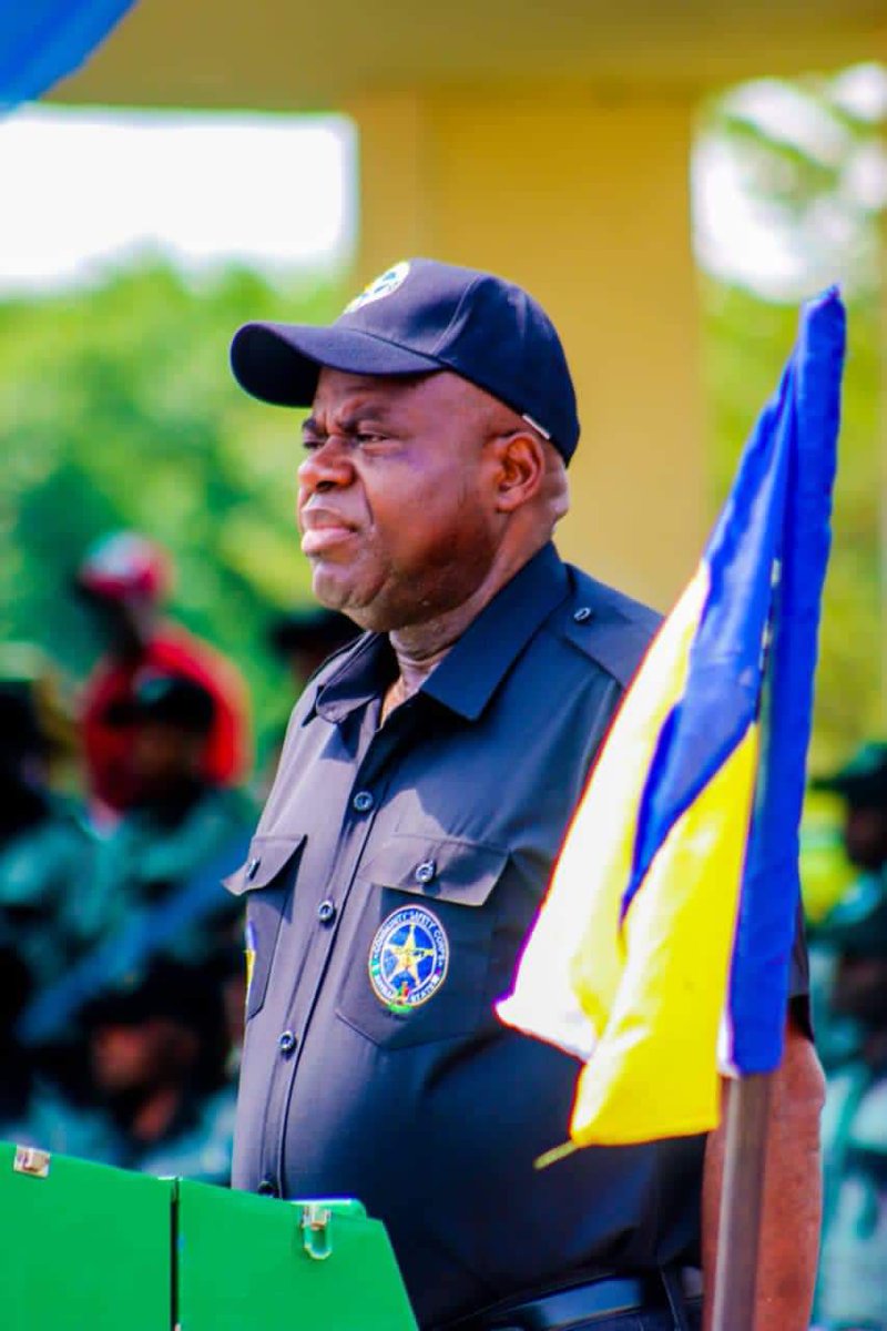 UNCLE DEJI™️ on Twitter: "FLASH: Bayelsa State Government Inaugurates Security Outfit to