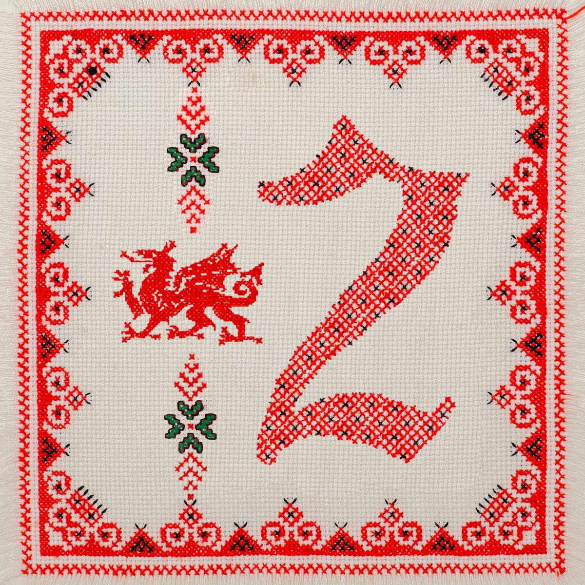 VancityReynolds's tweet image. From two guys who couldn’t ask for two better years. 
Join us, in spirit, for a double Aviation Gin &amp;amp; Tonic at the Turf tonight. Four Walls will also be there in spirit, but not actually - no international distribution yet. But it's on us. Tell Wayne the chairmen sent you.